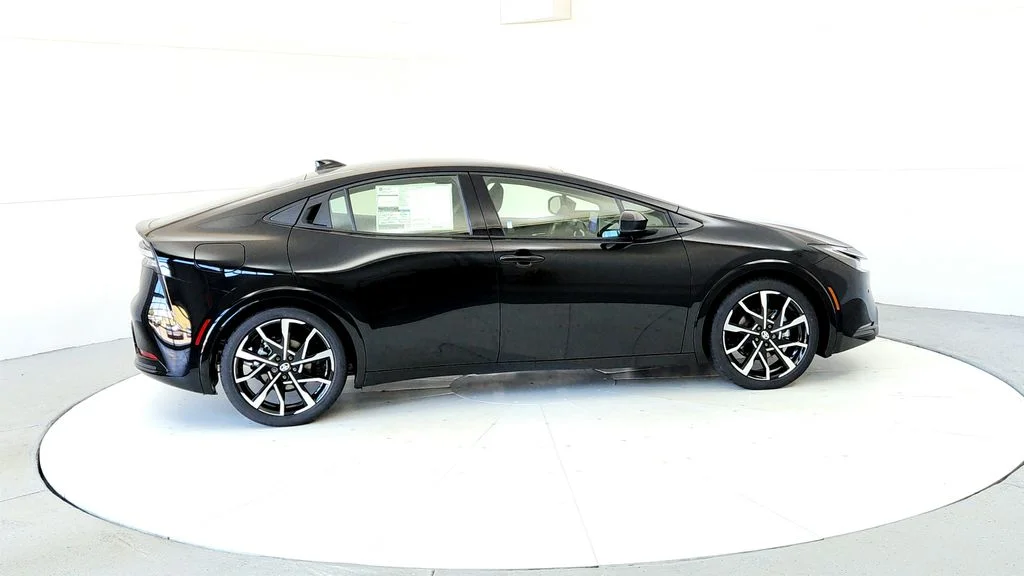 New 2027 Inked Toyota XSE image 6