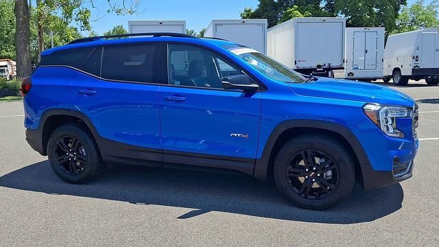 Used 2024 Riptide Metallic GMC AT4 image 3