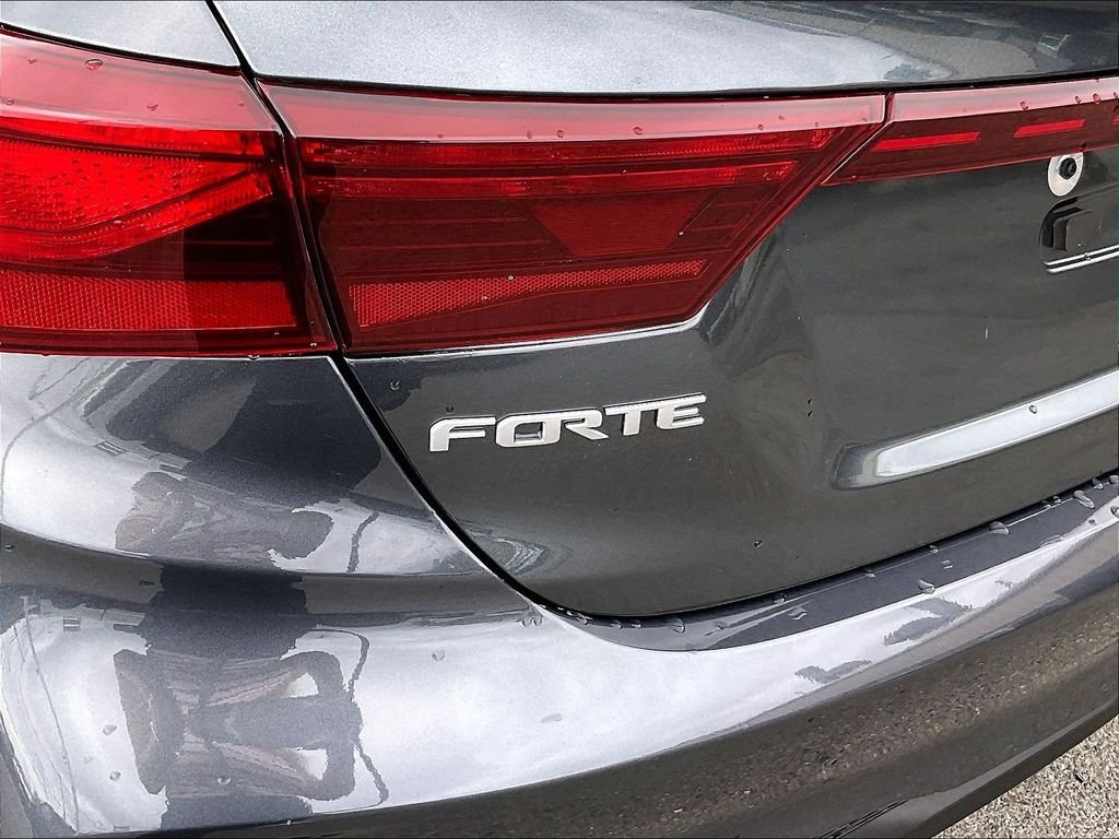 Used 2023 Gray Kia LXS image 27