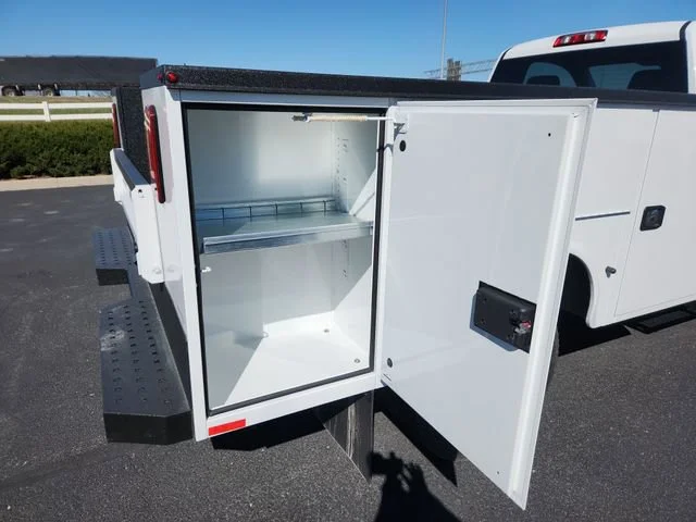 New 2025 Summit White Chevrolet Work Truck image 36