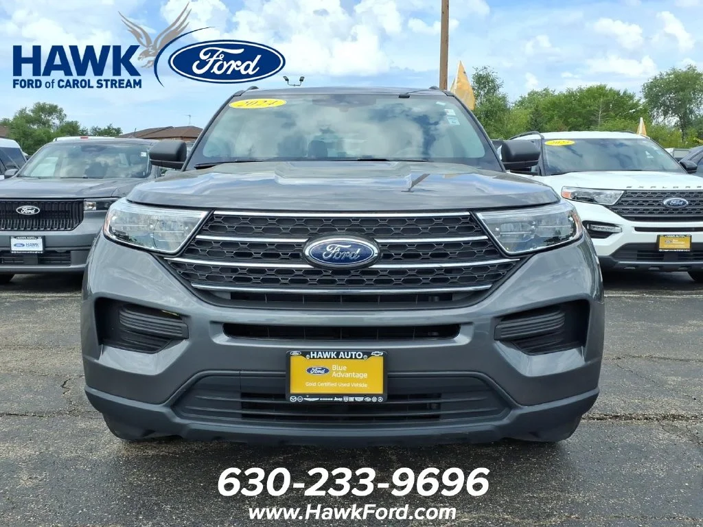 Used 2024 Gray Ford XLT image 2