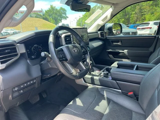 2024 Toyota Tundra Limited - Photo 6