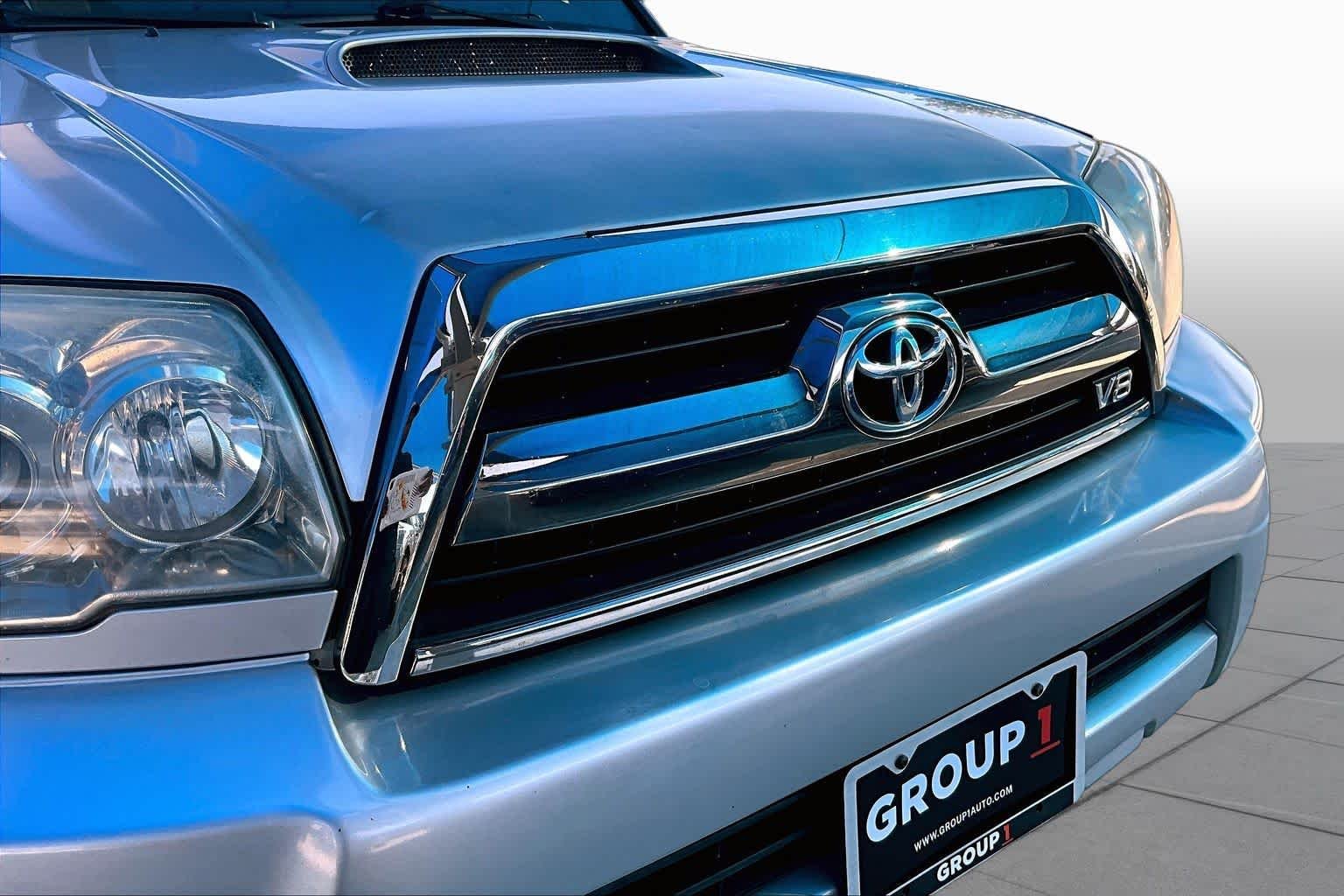 Used 2006 Titanium Metallic Toyota SR5 image 28
