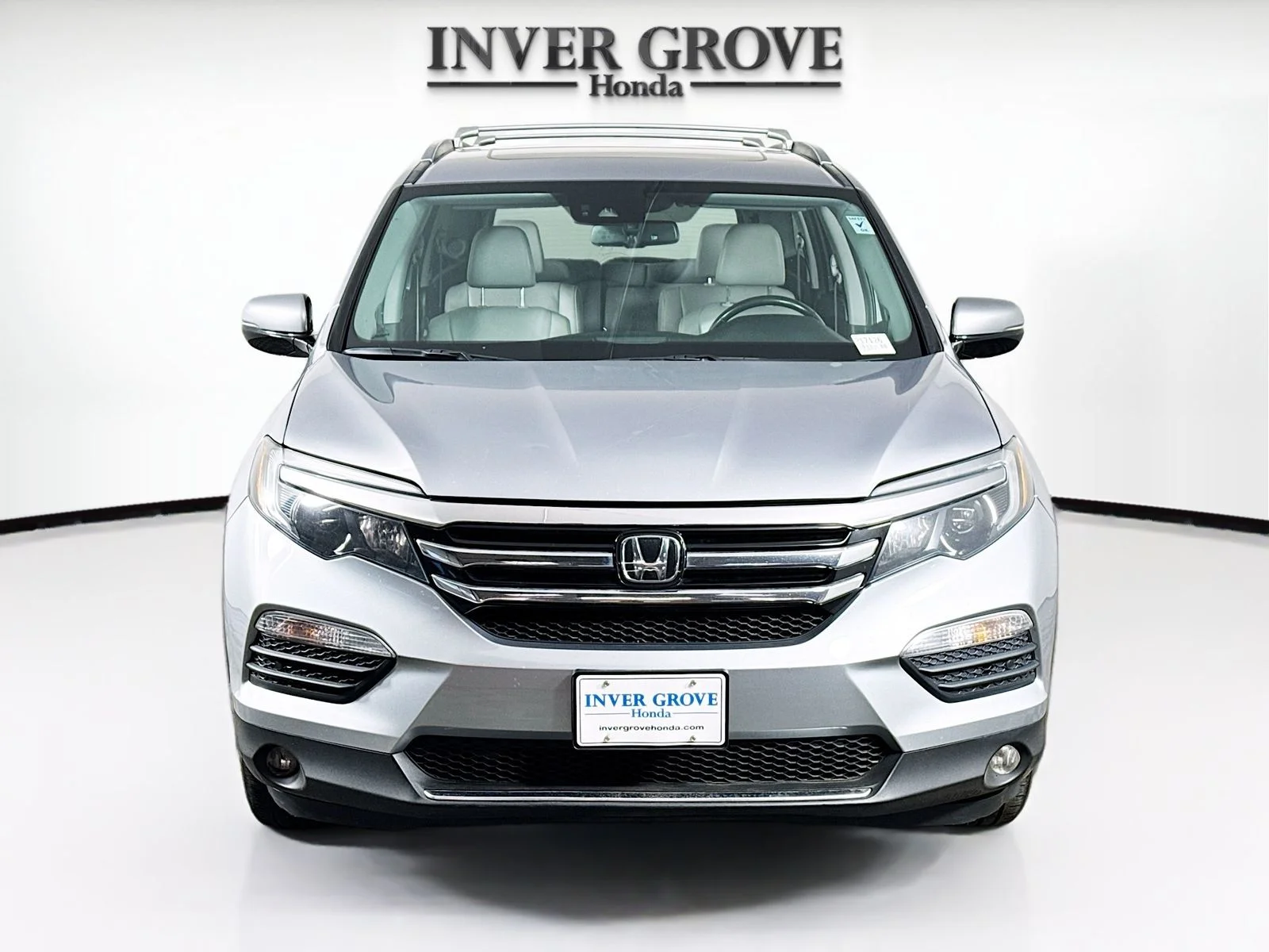 Used 2017 Honda Pilot Elite with VIN 5FNYF6H02HB076678 for sale in Inver Grove Heights, Minnesota