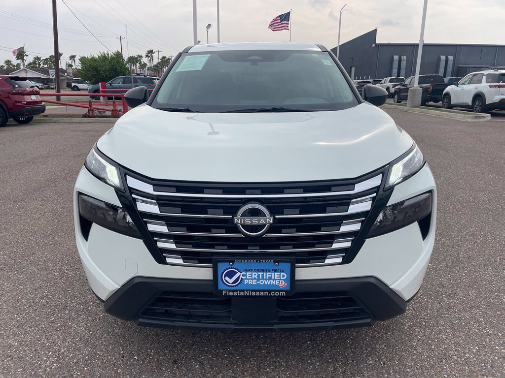 Certified Used 2025 White Nissan S image 2