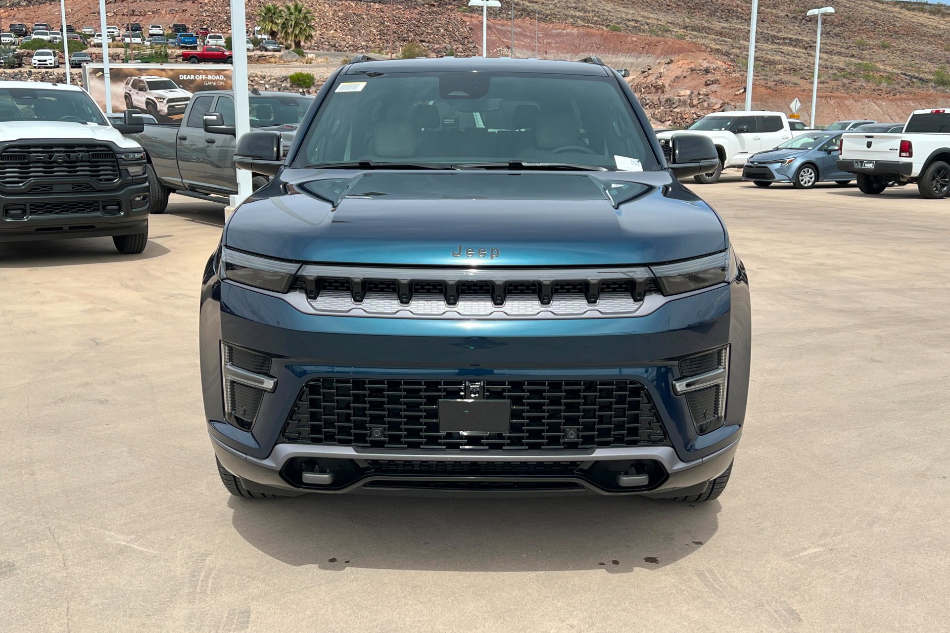 New 2026 Fathom Blue Pearl-Coat Exterior Paint (Late Availability) Jeep Limited Altitude image 9