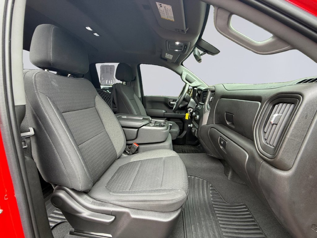 Used 2022 Red Chevrolet Custom image 18