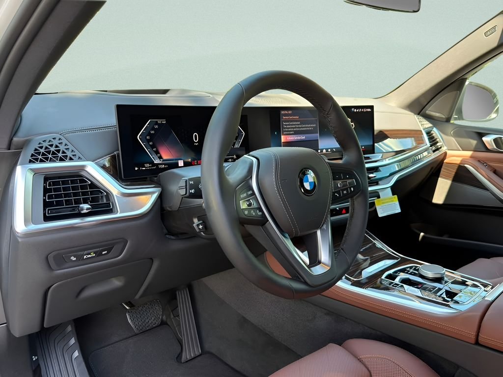 New 2026 Mineral White Metallic BMW sDrive40i image 9