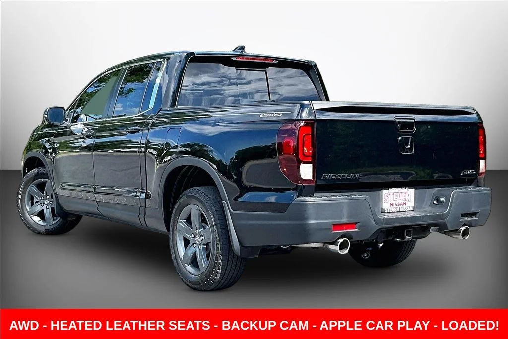 Used 2023 Black Honda RTL image 4