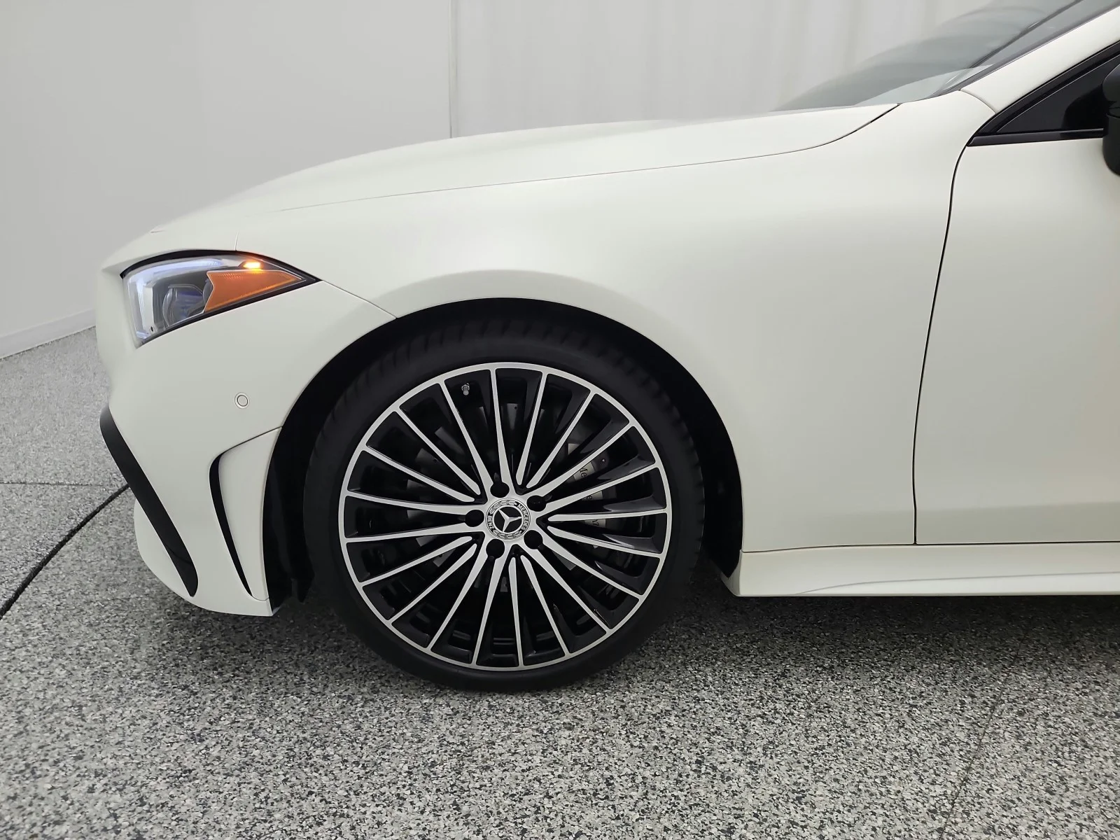 Used 2022 designo Manufaktur Cashmere White Magno Mercedes-Benz CLS 450 4MATIC® Coupe image 17