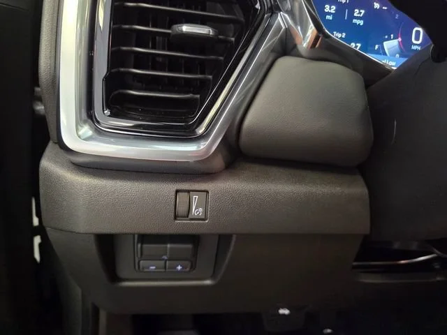 New 2026 Sterling Metallic GMC Elevation image 29