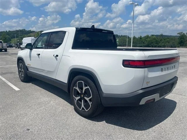 Used 2022 White Rivian Adventure image 3