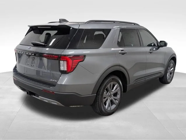 New 2026 Carbonized Gray Metallic Ford Active image 46