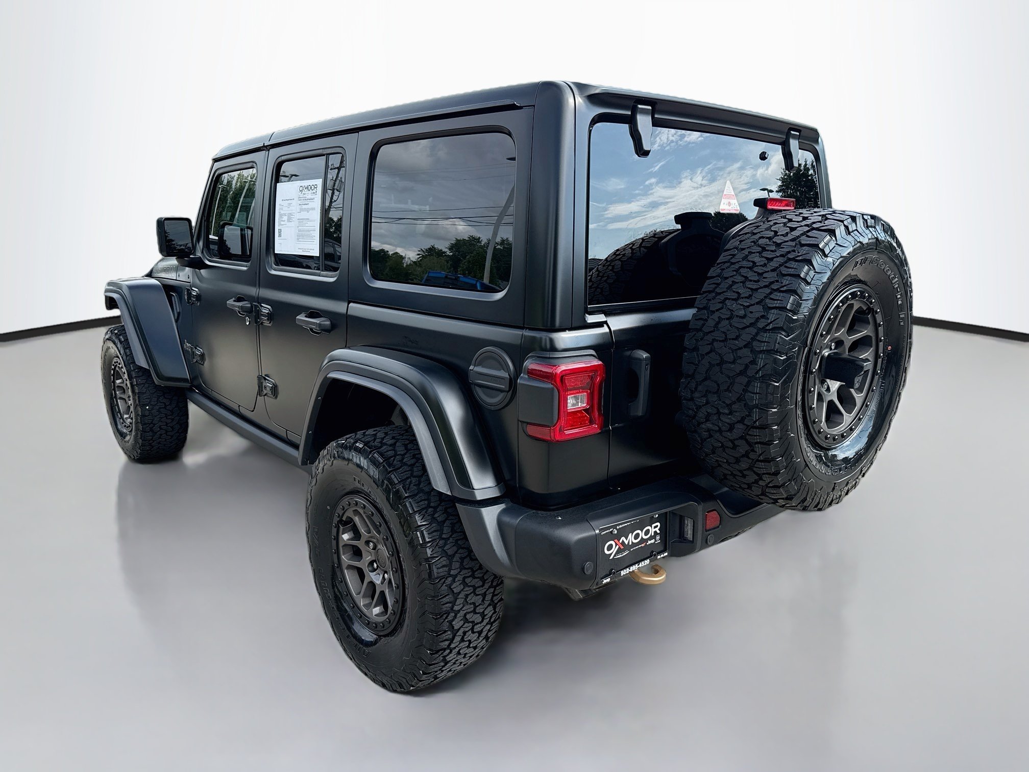 Certified Used 2023 Black Clearcoat Jeep Rubicon 392 image 6