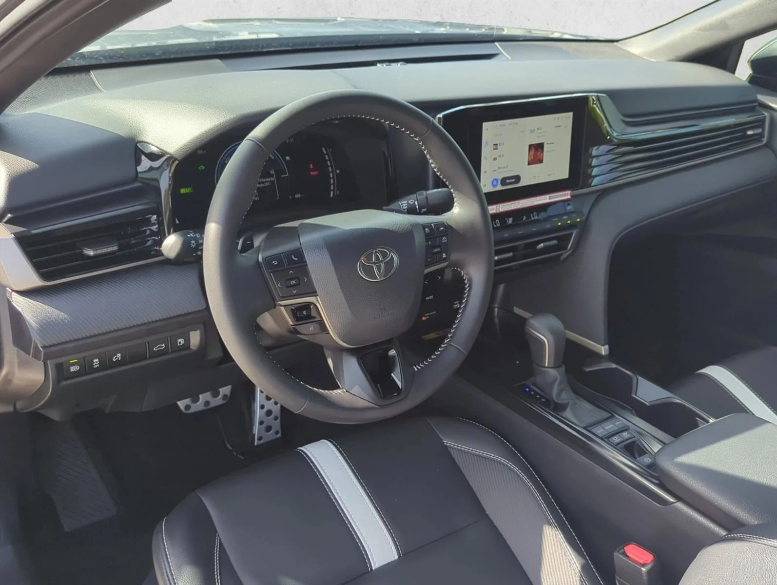 Used 2026 Heavy Metal Toyota SE image 12