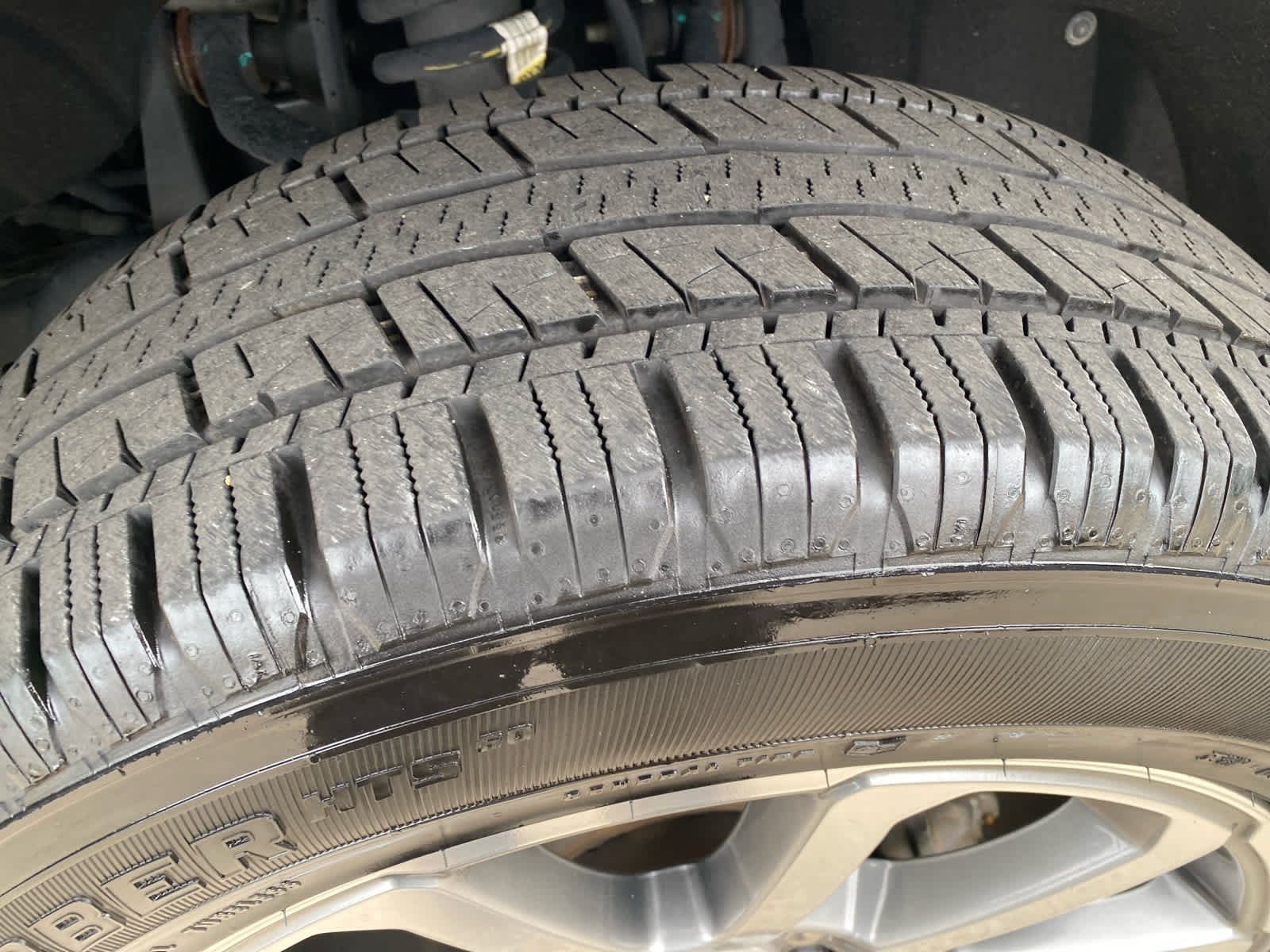 Used 2019 SATIN STEEL METALLIC GMC 4WD Denali image 27