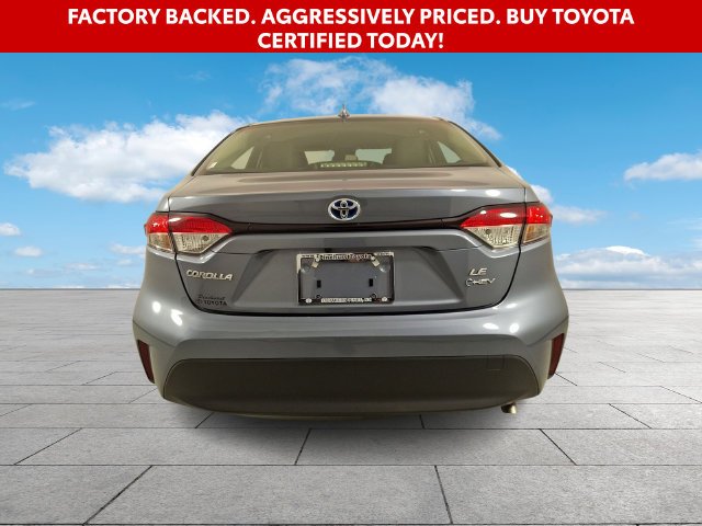 Used 2025  Toyota LE image 7