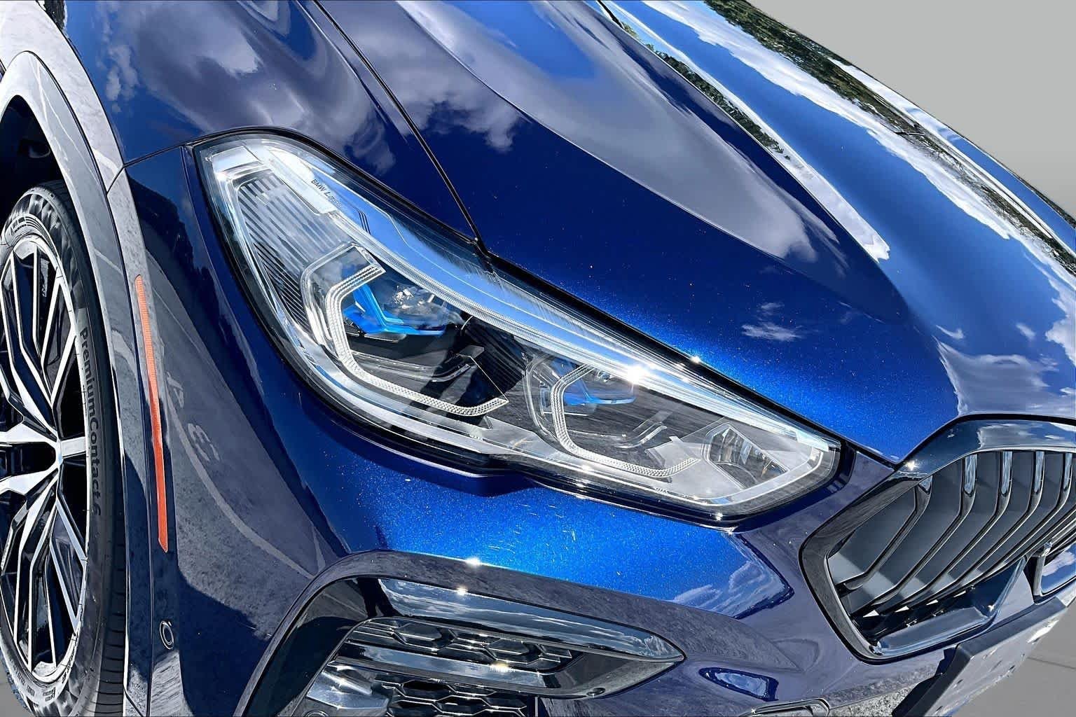 Used 2022 Tanzanite Blue II Metallic BMW M50i image 28