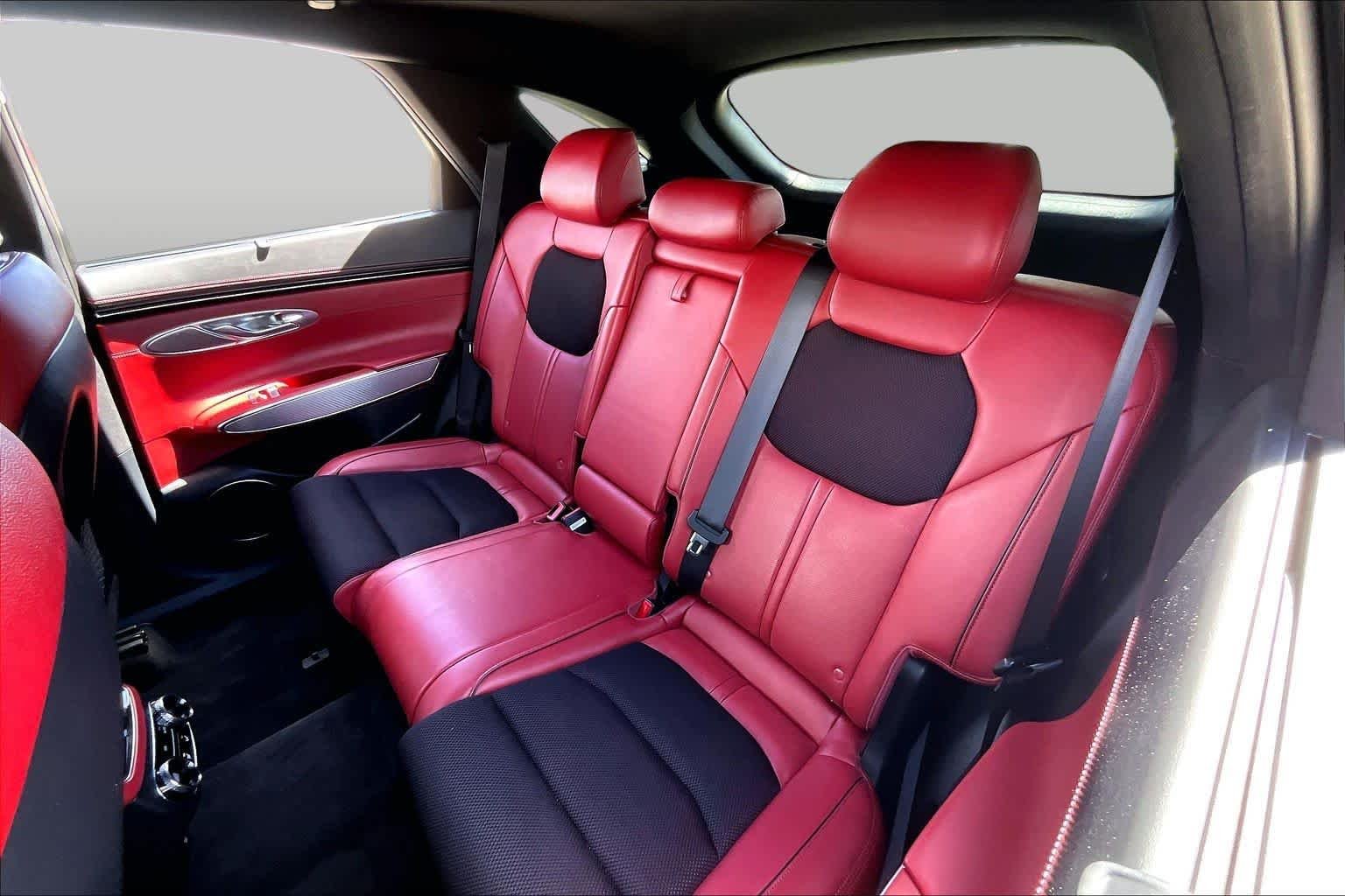 Used 2023 Mauna Red Genesis 2.5T image 19