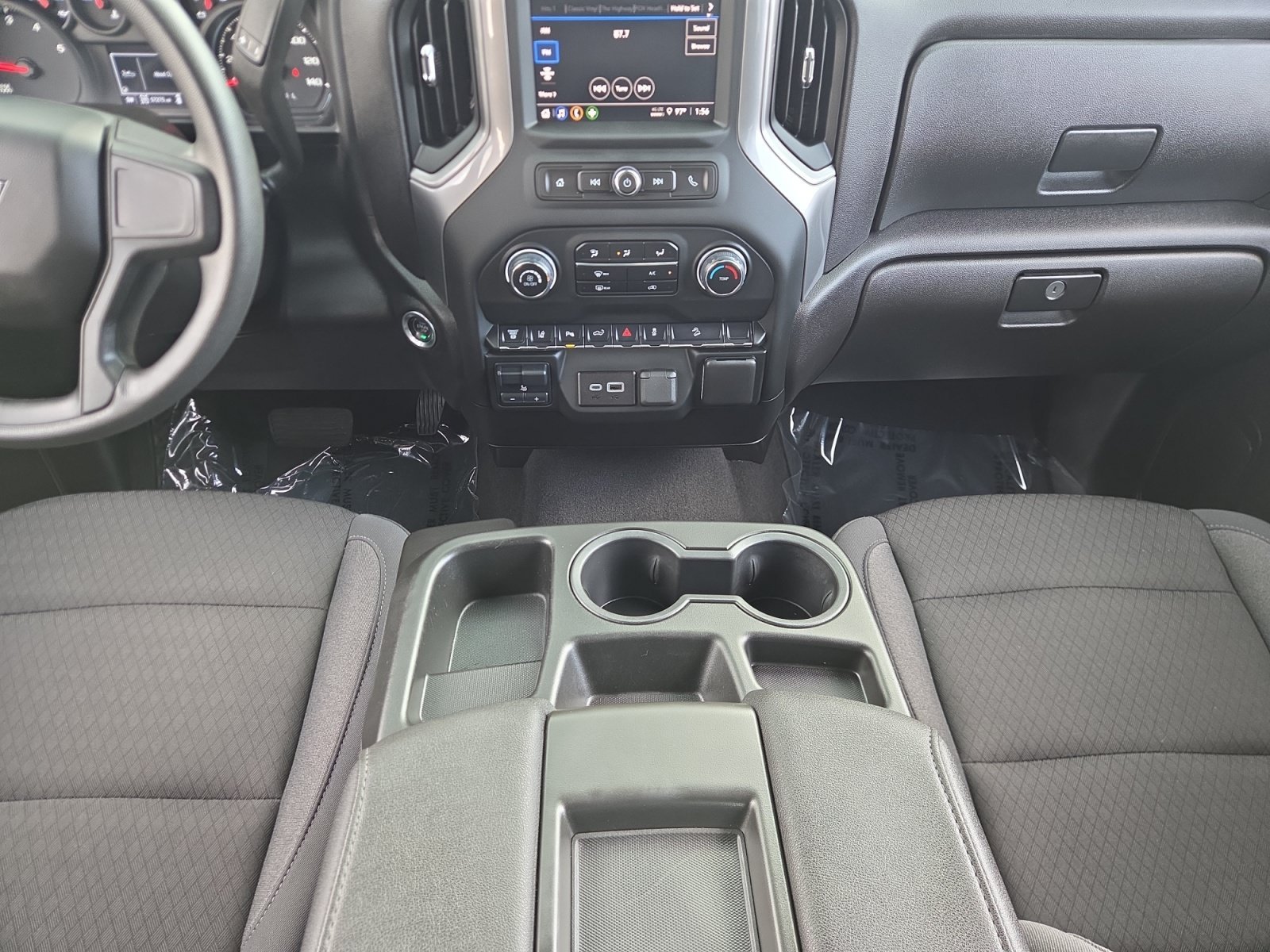 2024 Chevrolet Silverado 2500HD Custom - Photo 11
