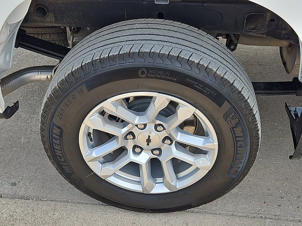 Used 2026  Chevrolet RST image 9