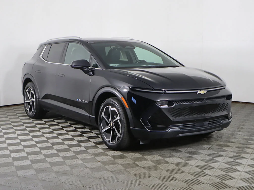 Used 2026 Chevrolet Equinox EV 2LT with VIN 3GN7DNRP6TS101340 for sale in Cleveland Heights, OH