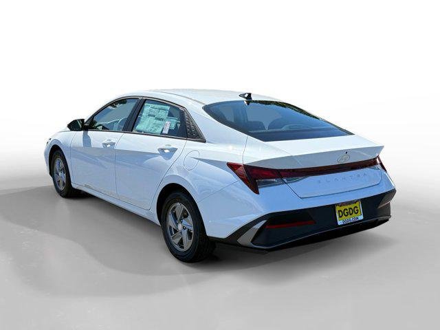 New 2026 Serenity White Hyundai SE image 23