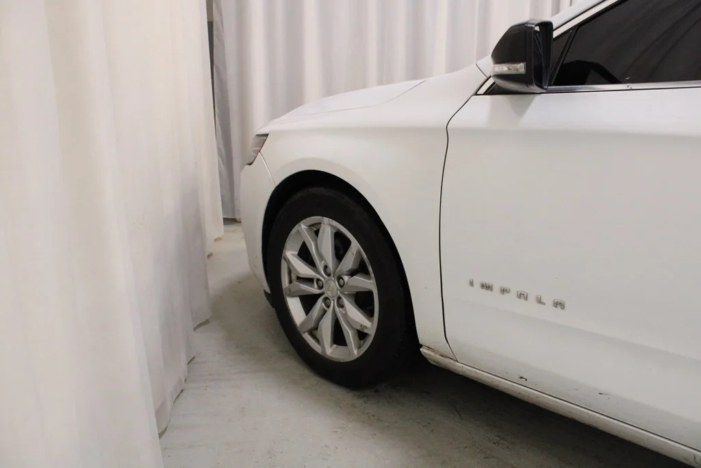Used 2018 White Chevrolet LT image 29