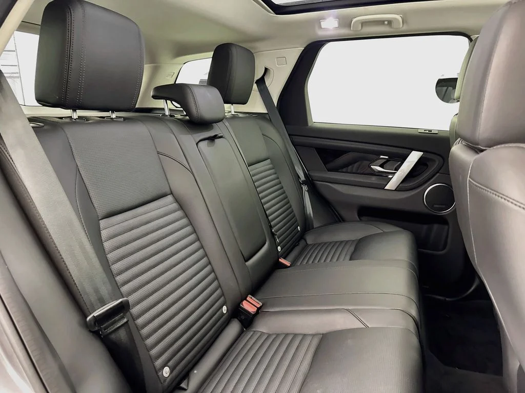 Used 2025 Gray Land Rover S image 28