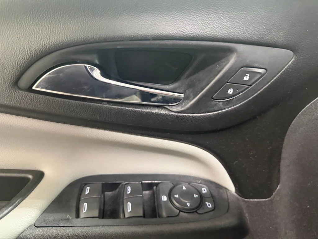 Used 2019 Silver Chevrolet LS image 11