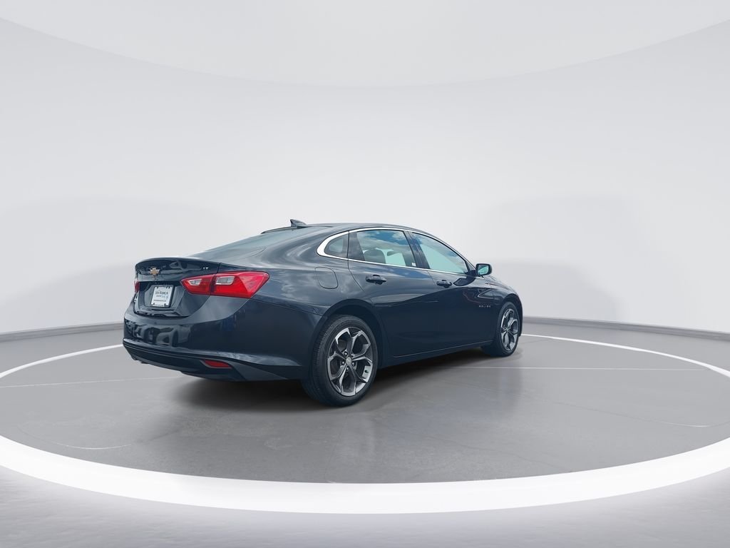 Used 2023 Gray Chevrolet LT image 8