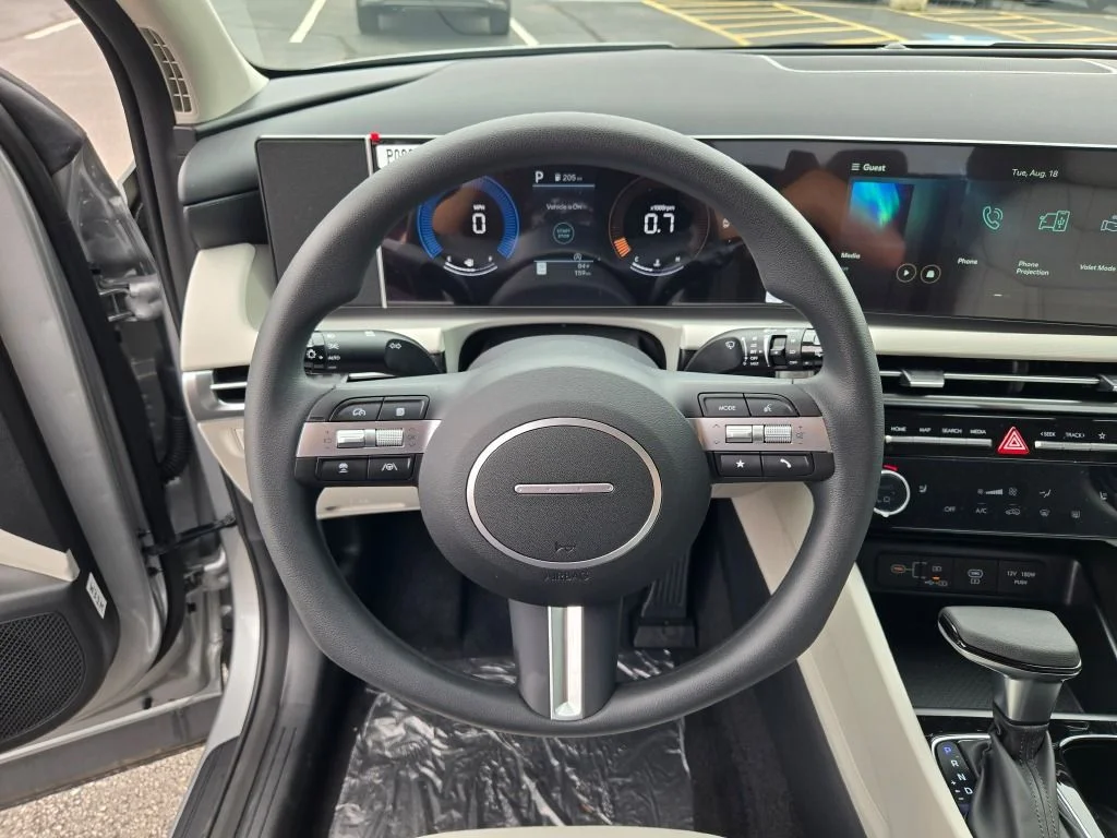New 2026 Shimmering Silver Hyundai SEL Plus image 30