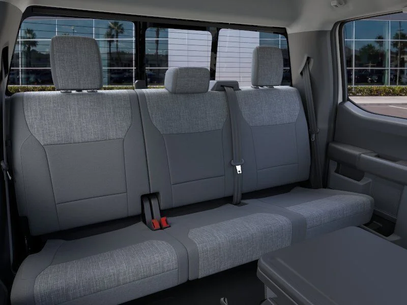 New 2026 Oxford White Ford XLT image 25