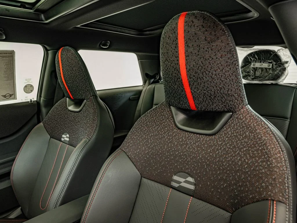 2026 MINI Hardtop 2 Door S - Photo 28