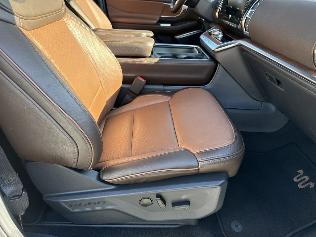Used 2025 White Ford King Ranch image 13
