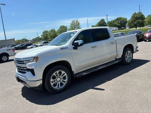 Used 2023 Chevrolet Silverado 1500 LTZ with VIN 1GCUDGED3PZ271814 for sale in Kansas City