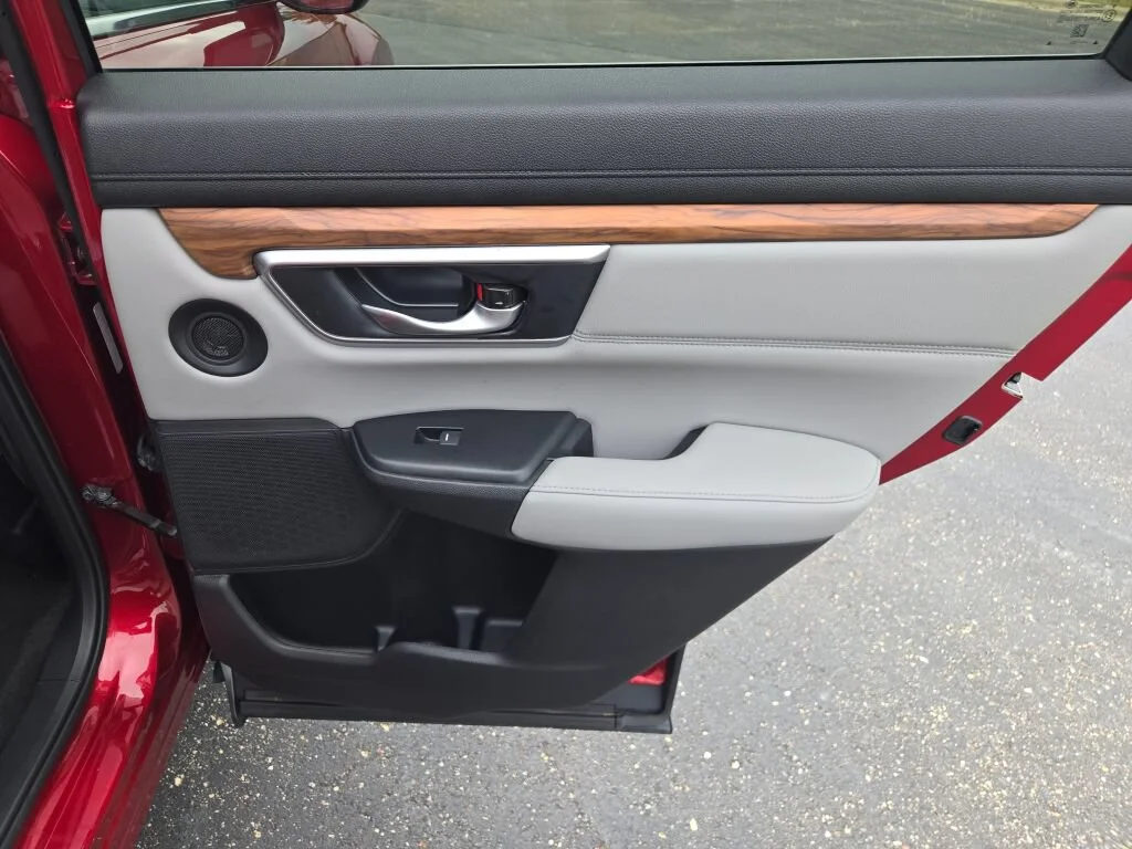 Used 2021 Radiant Red Honda EX-L image 9
