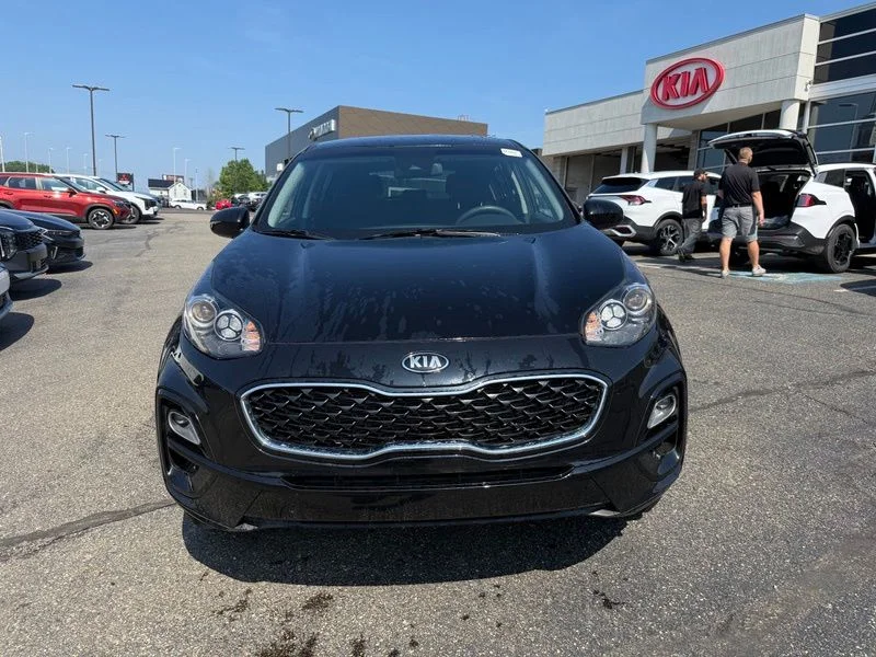 Used 2021 Red Kia LX image 2