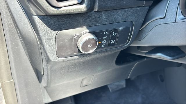 New 2026 Carbonized Gray Metallic Ford Outer Banks image 11
