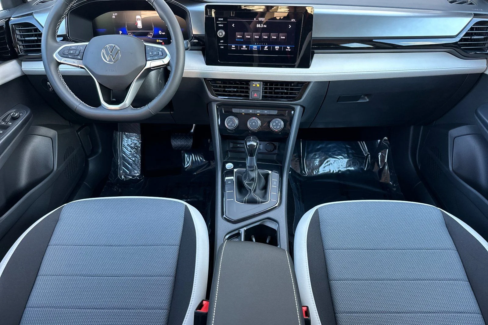 New 2026 Black Volkswagen 1.5T S image 12