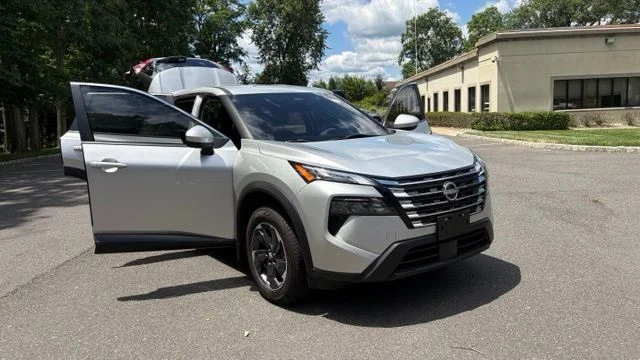 Used 2024 Brilliant Silver Metallic Nissan SV image 60