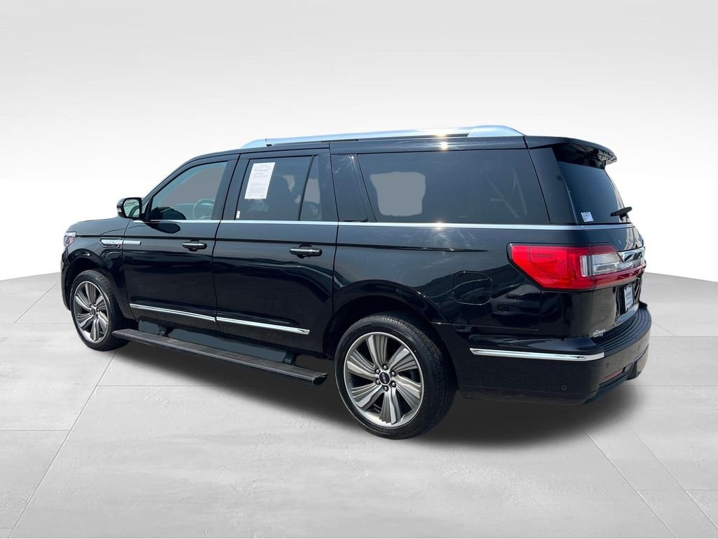 Used 2020 Black Lincoln Reserve image 3