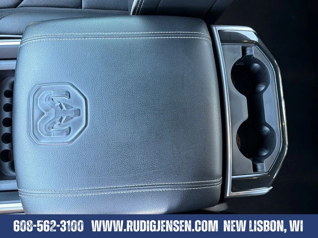 Used 2022 White Ram Laramie image 27