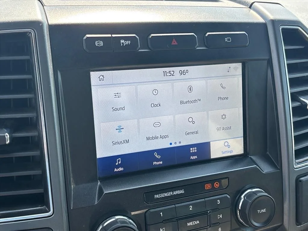Used 2021 Oxford White Ford XLT image 39