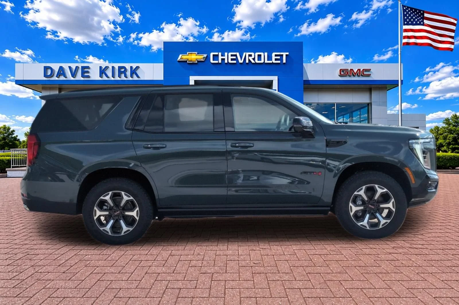 New 2026 Midnight Pine GMC AT4 Ultimate image 2