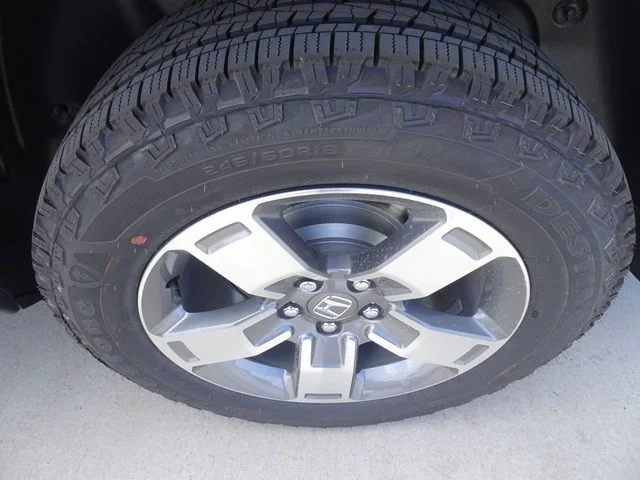 New 2026 Platinum White Pearl Honda RTL image 10
