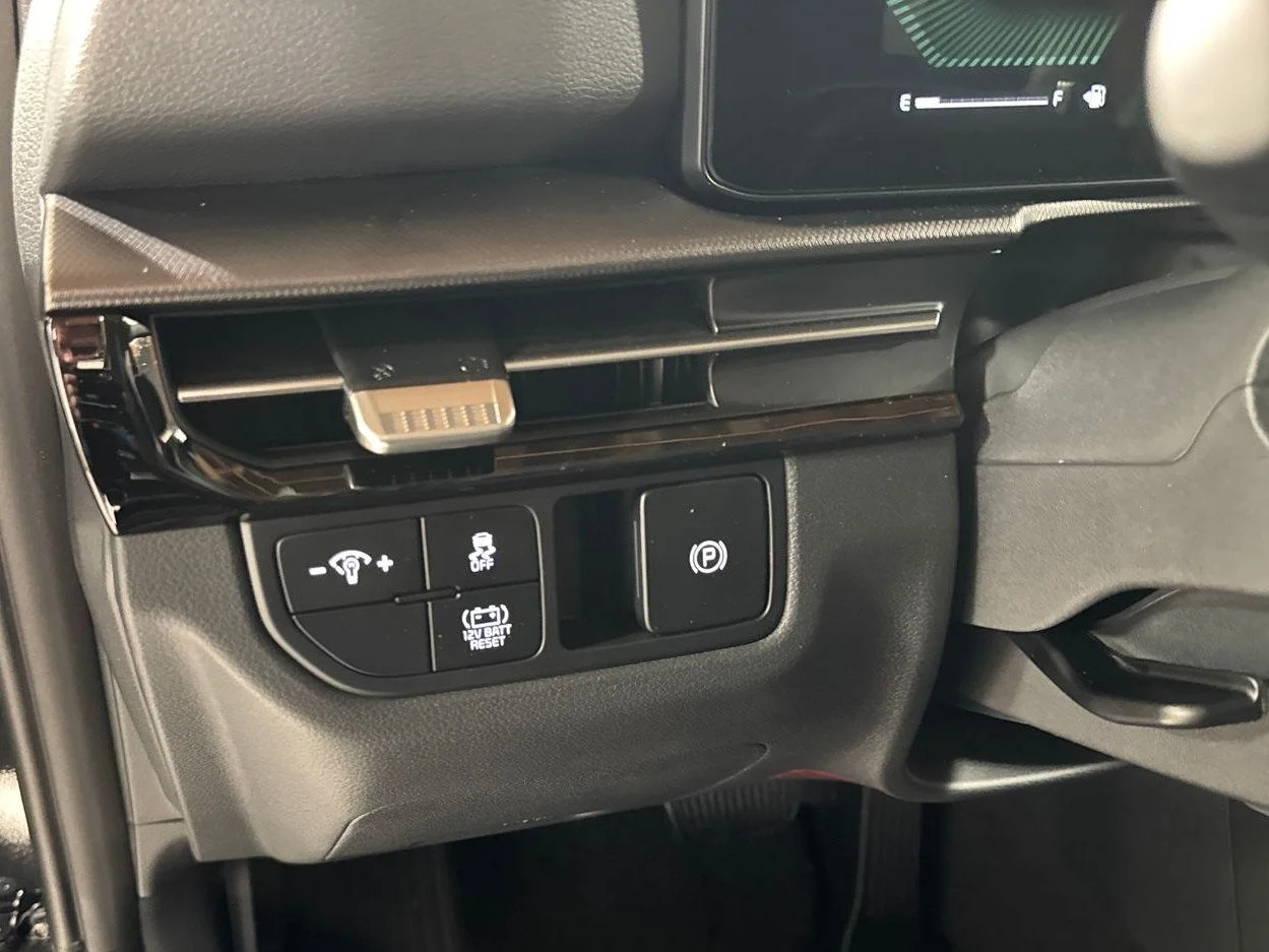 Certified Used 2026 Gravity Gray Kia LX image 15