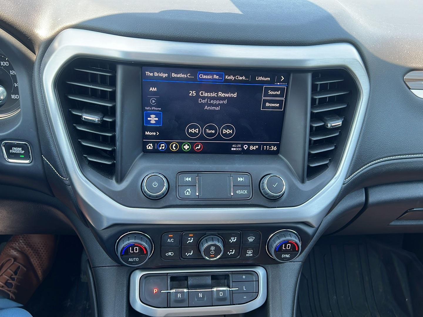 Used 2023 Sterling Metallic GMC SLE image 7