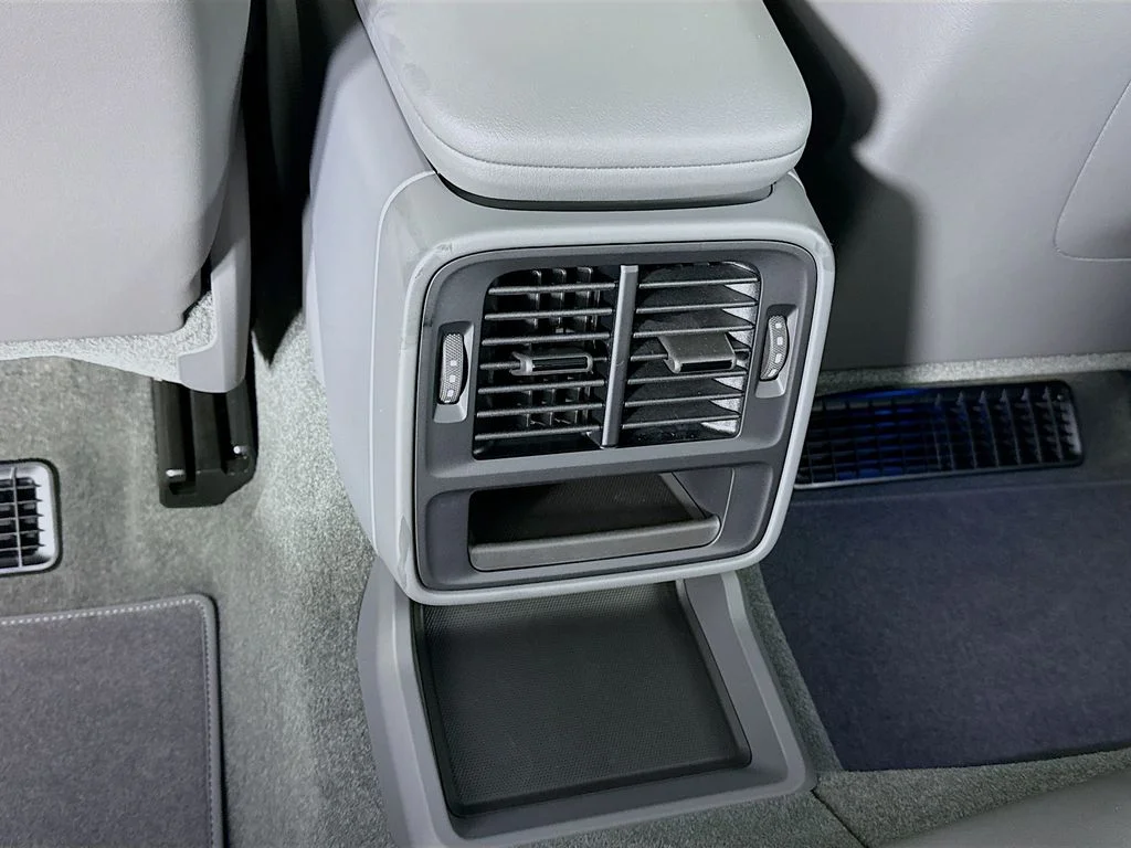 New 2026 White Porsche  image 26