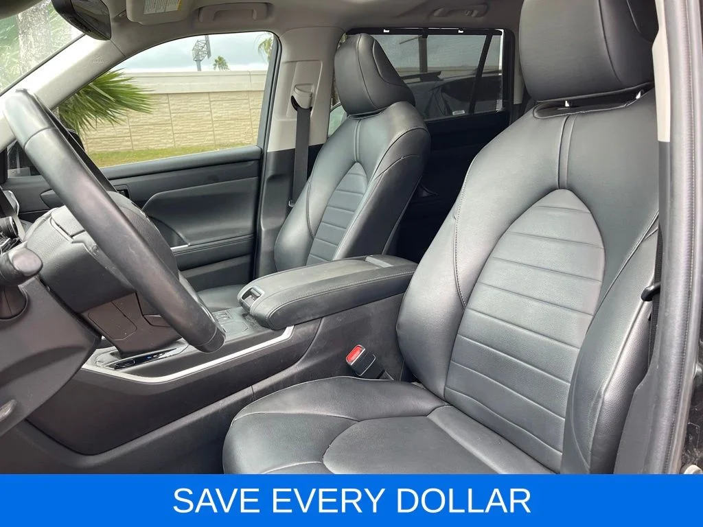 Used 2023 Black Toyota XLE image 13